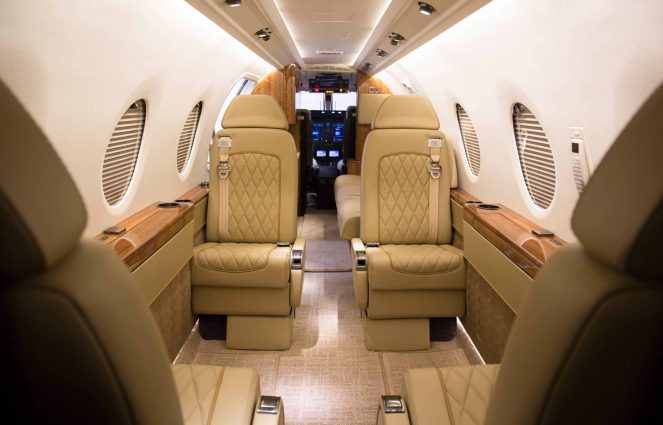 400XTi Interior2 scaled