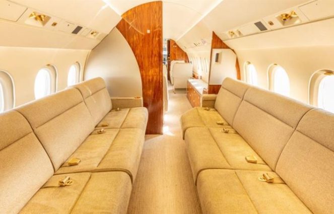 falcon 900 private jet interior