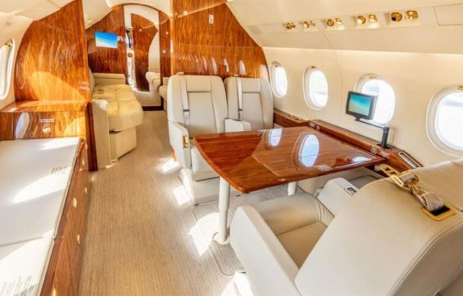falcon 900 private jet interior seats